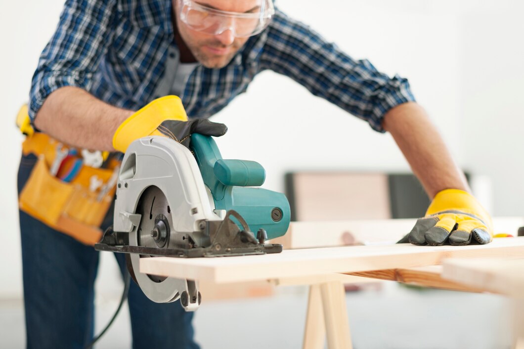 carpenter working with circular woodworking
