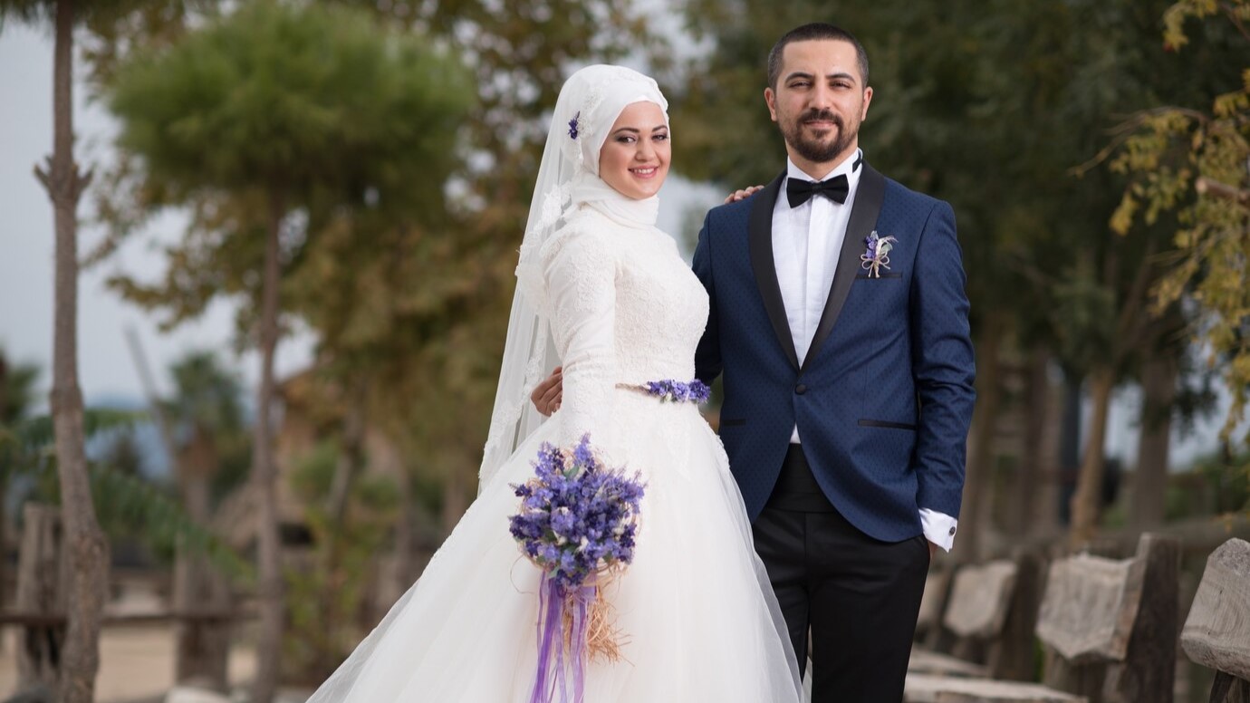 young-muslim-bride-groom-wedding-morocco
